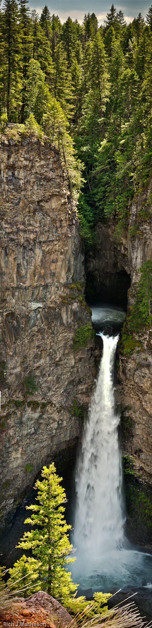 Spahats Creek waterfall